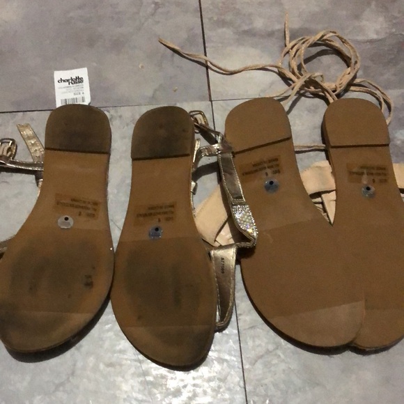 Size 6 women sandal slipper bundle brand new Charlotte Russe gold summer shoe - Picture 4 of 4